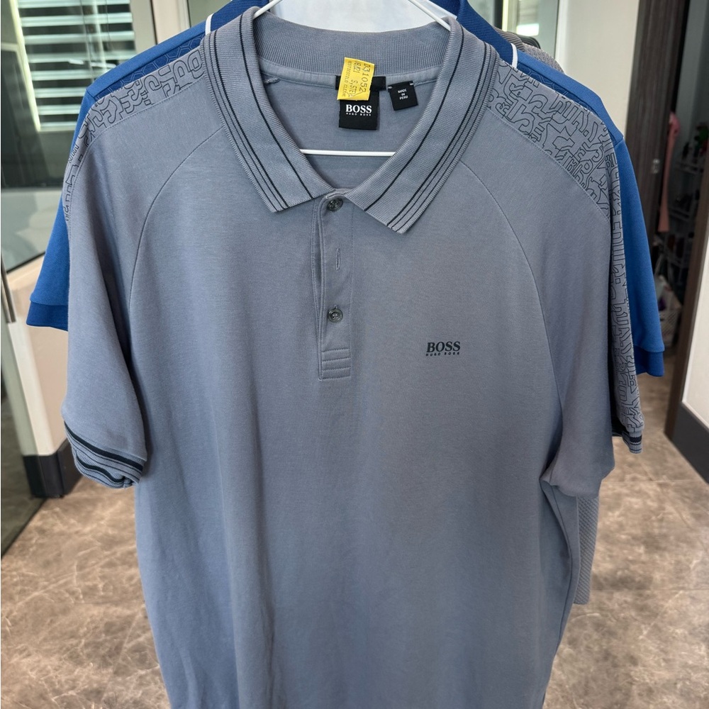 Boss Men’s XXL Gray Polo Shirt with Patterned Shoulders